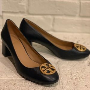 Navy Tory Burch Chelsea Pump